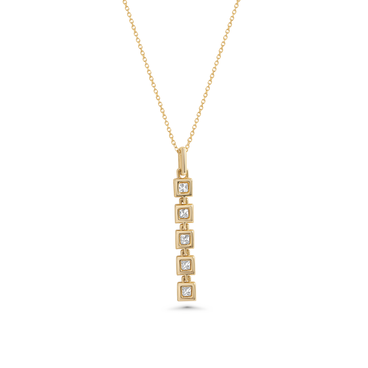 Diamond Pendant | 18K Yellow Gold