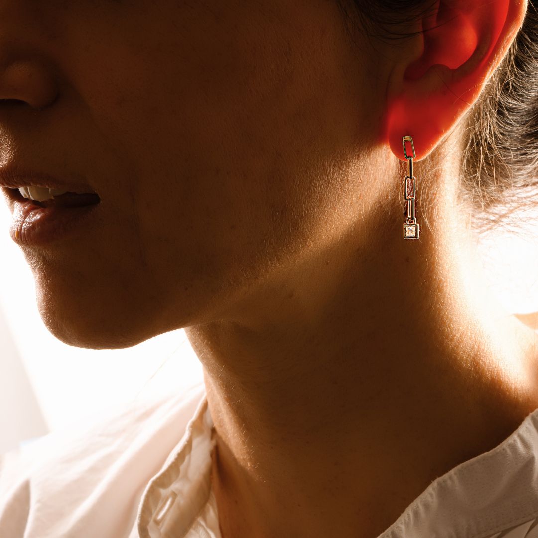 Boucles d'oreilles pendantes trombones en diamants | Or 18 carats