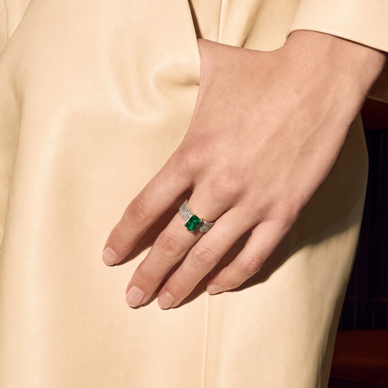 Bague Émeraude et Diamants | Or 14 carats